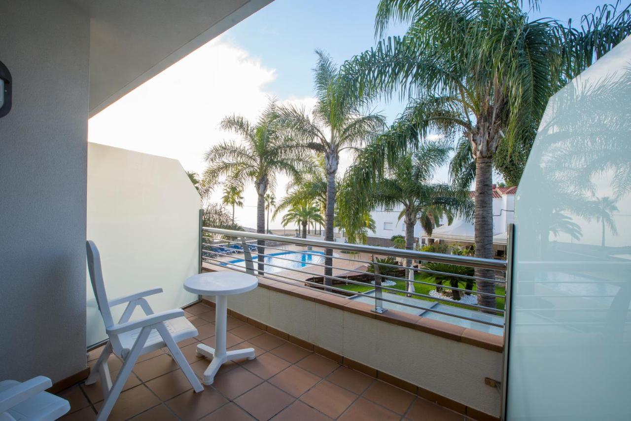 Hotel Miami Mar Sant Carlos de la Ràpita エクステリア 写真