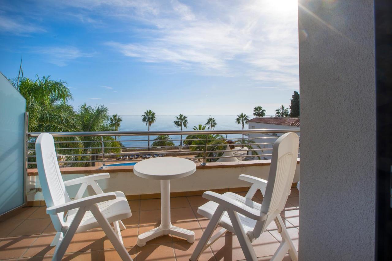 Hotel Miami Mar Sant Carlos de la Ràpita エクステリア 写真