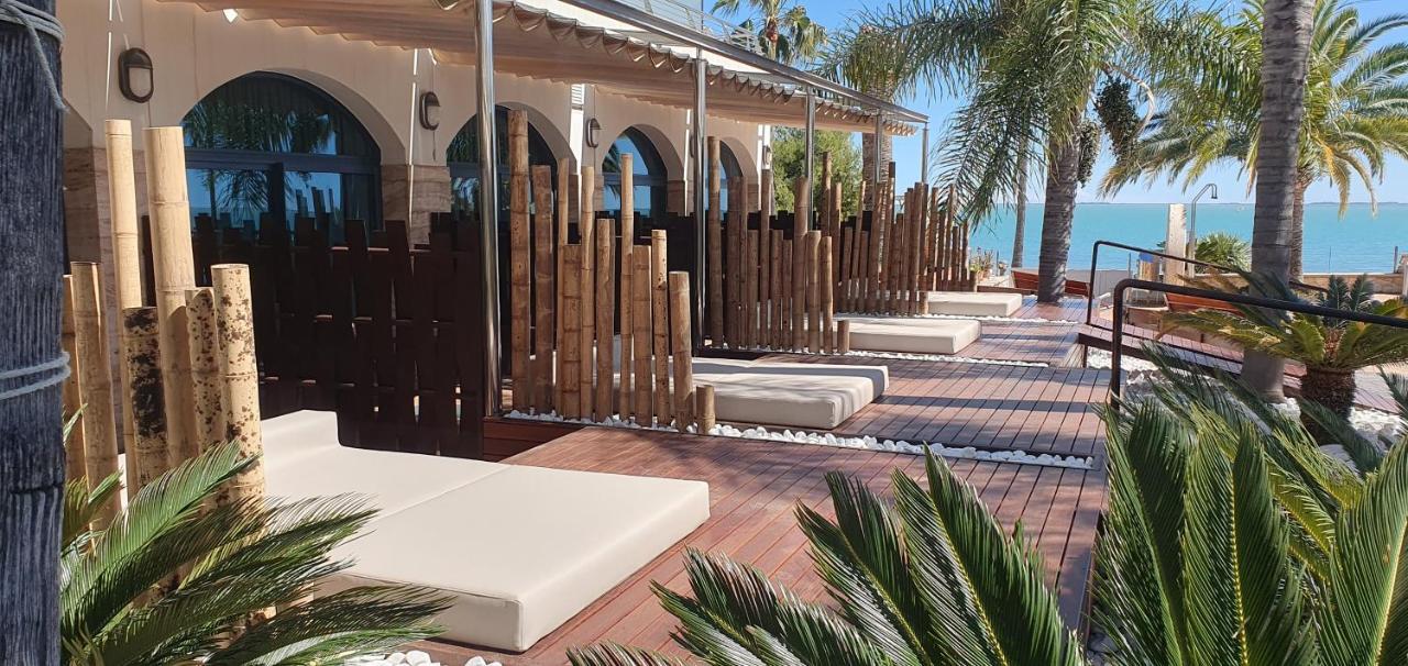 Hotel Miami Mar Sant Carlos de la Ràpita エクステリア 写真