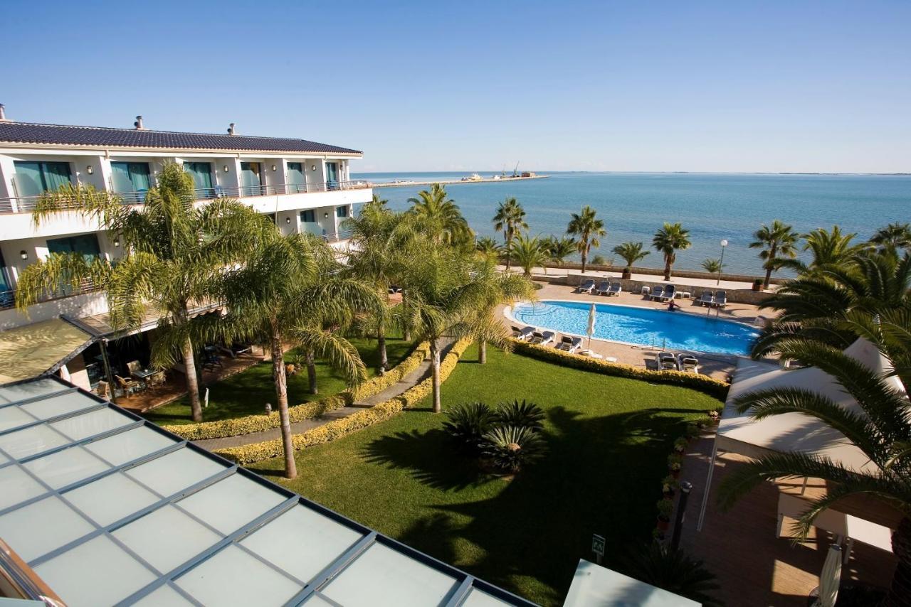 Hotel Miami Mar Sant Carlos de la Ràpita エクステリア 写真